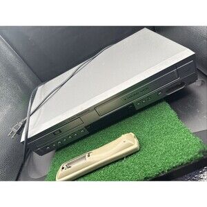 SANYO DVW-7100 4 HEAD VCR/DVD COMBO PLAYER W/ Remote (No Back)